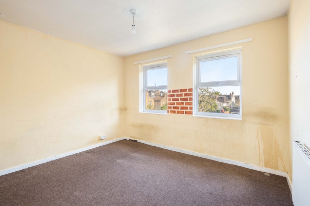 Image for Lyneham Walk, E5