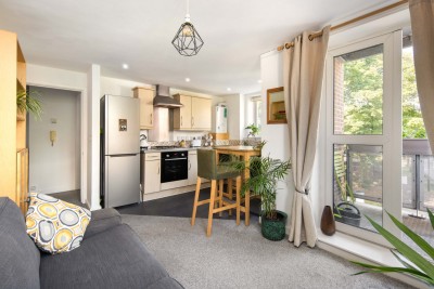 View full details for Bradstock Road, E9