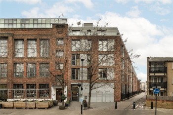 Arthaus Apartments, E8