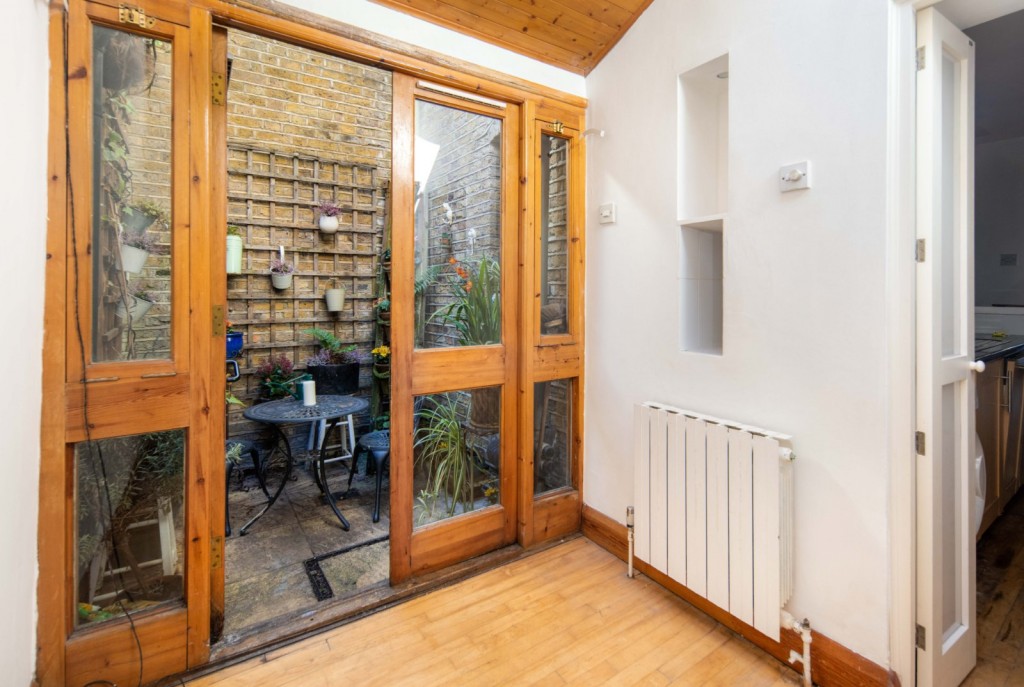 Image for Sylvester Path, E8