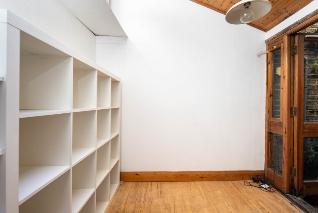 Image for Sylvester Path, E8