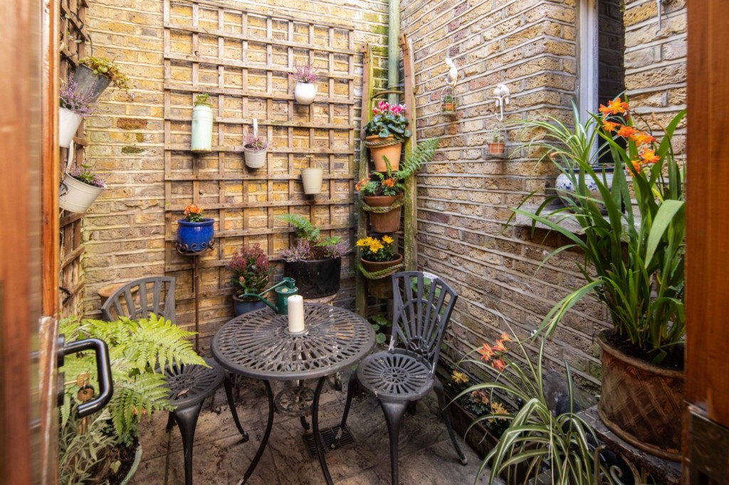 Image for Sylvester Path, E8