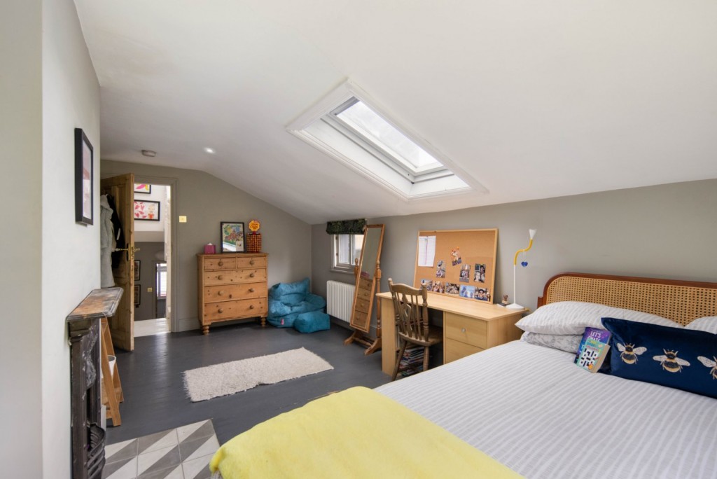 Image for Sach Road, E5