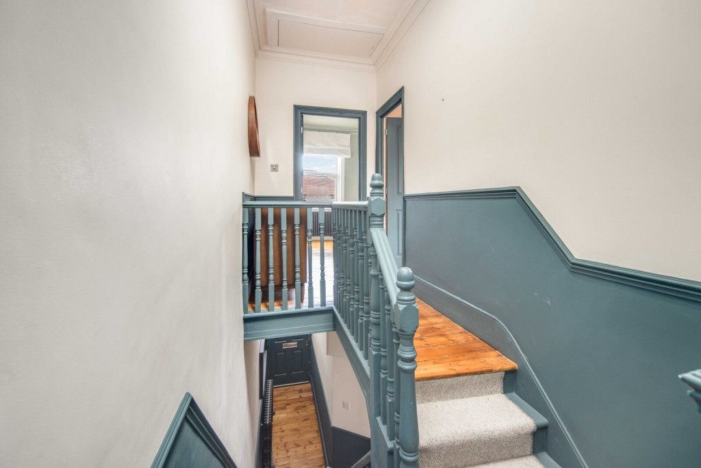 Image for Daubeney Road, E5