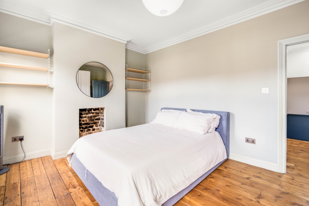 Image for Daubeney Road, E5