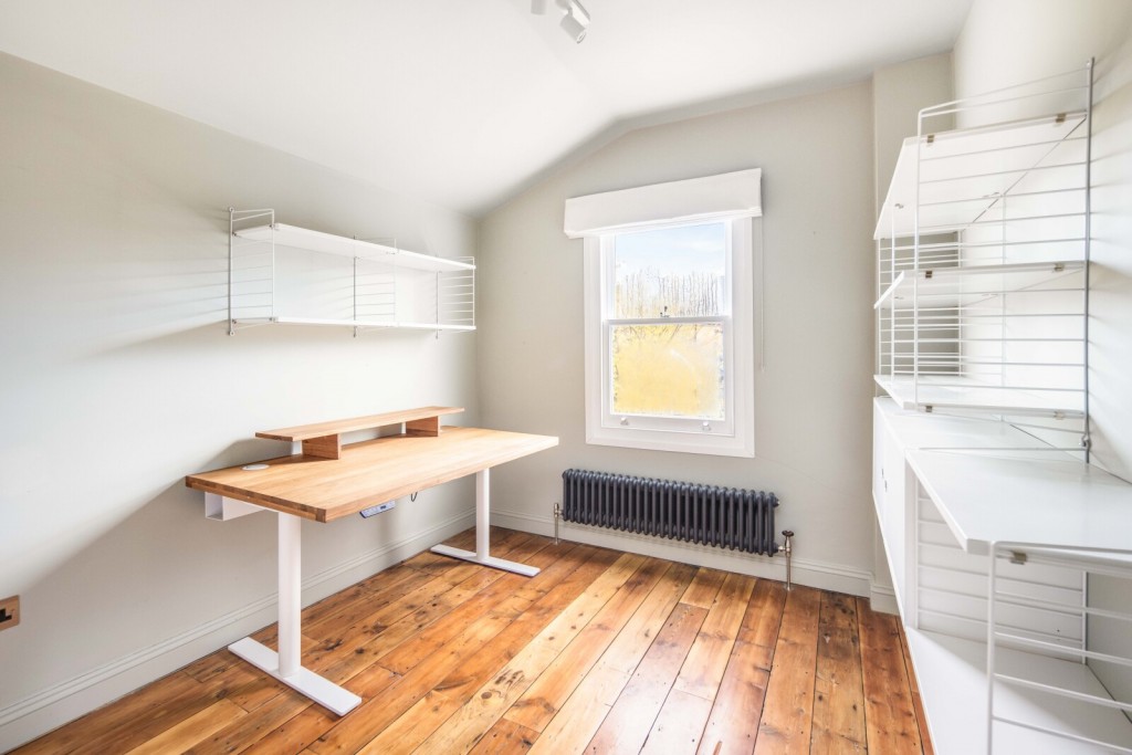 Image for Daubeney Road, E5