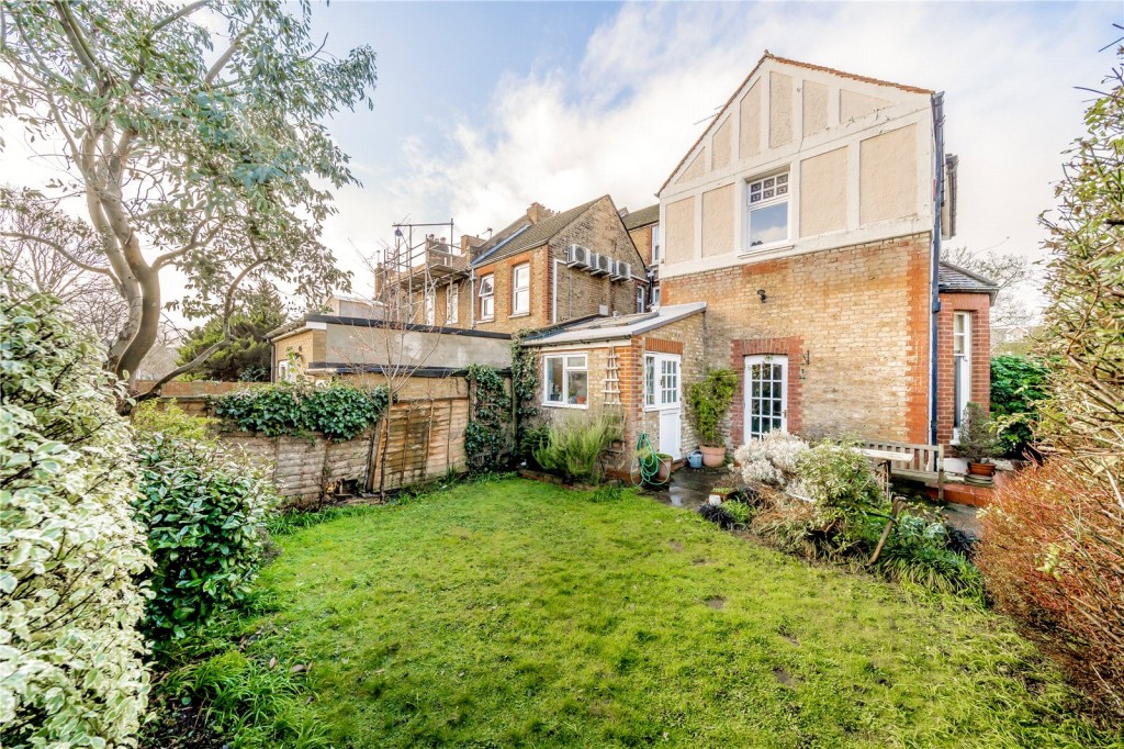 Image for East Bank, N16