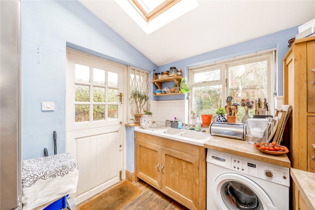 Image for East Bank, N16