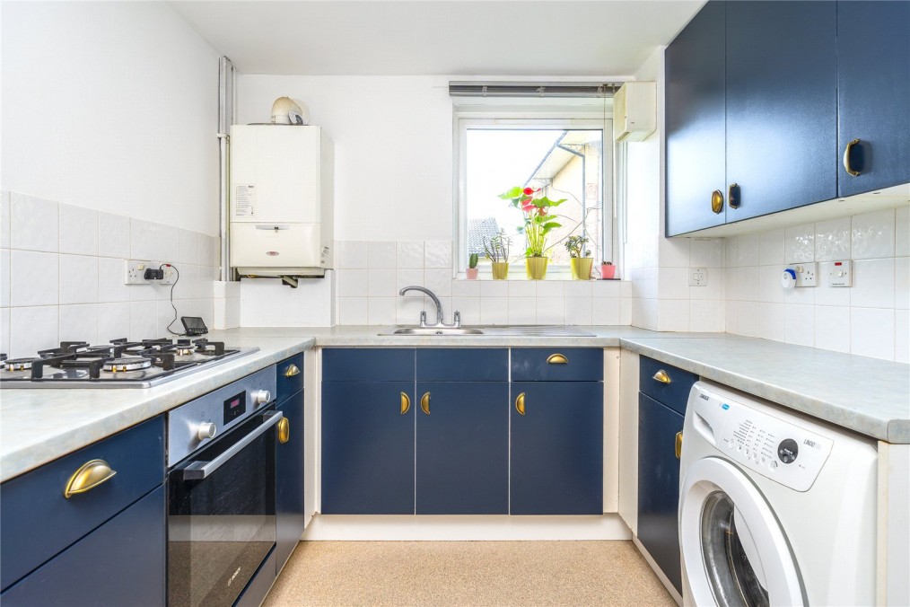 Celandine Drive, E8