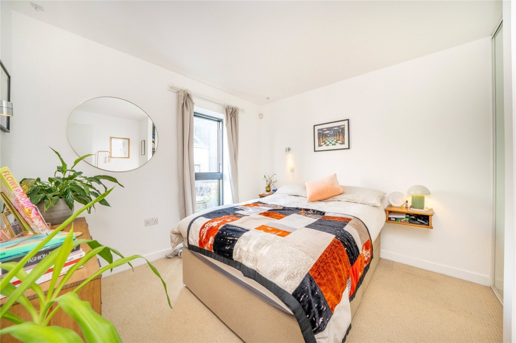 Image for Acer Road, E8