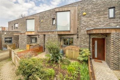 View full details for Chelmer Road, E9