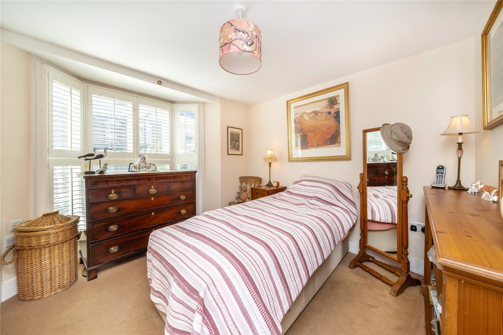 Blurton Road, E5