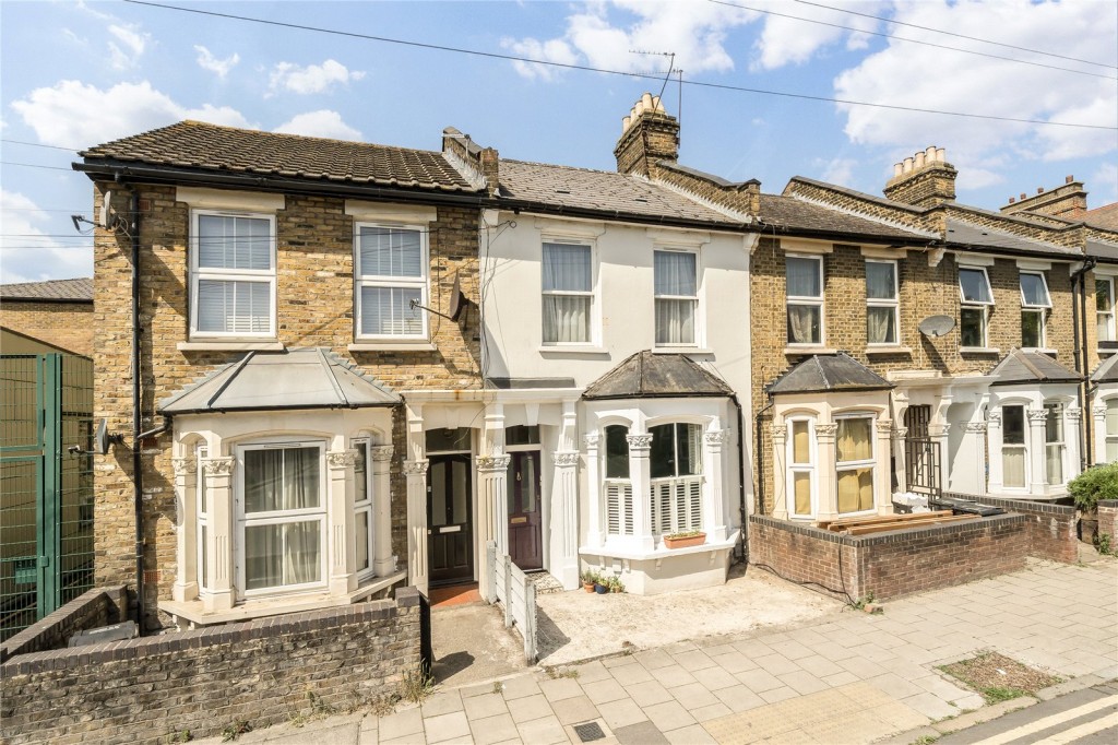 Image for Daubeney Road, E5