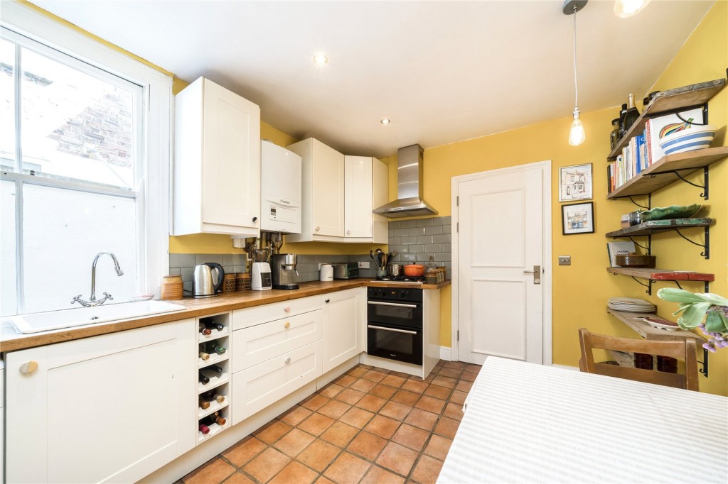 Image for Daubeney Road, E5