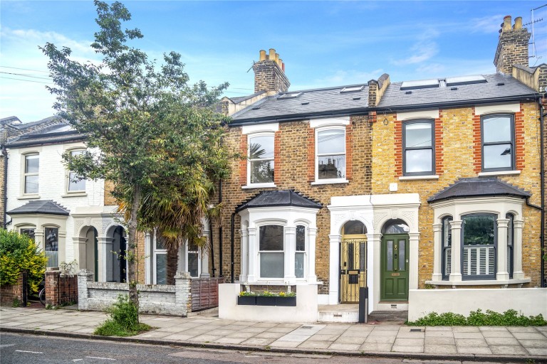 Adley Street, E5