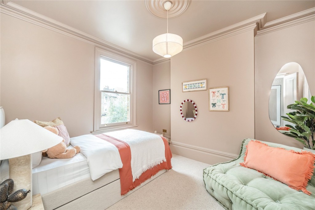 Image for Mayola Road, E5