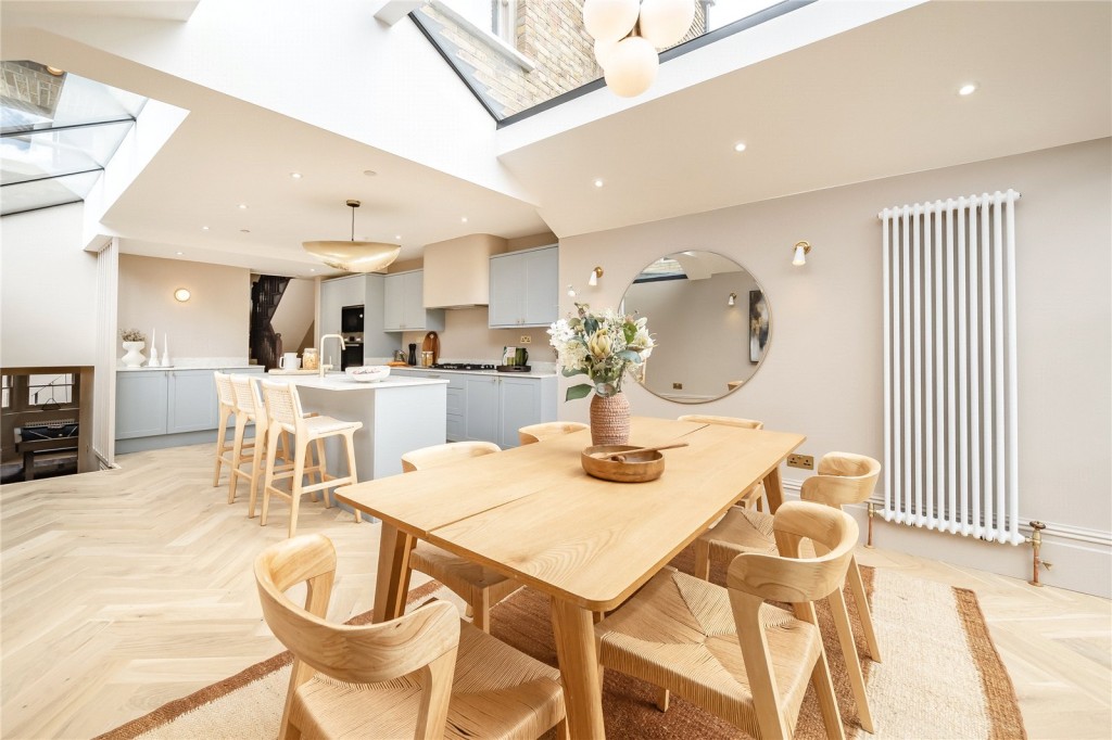 Image for Mayola Road, E5