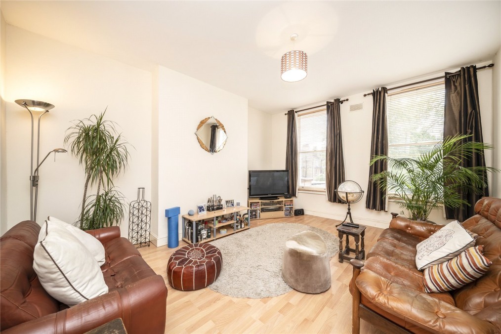 Amhurst Park, N16
