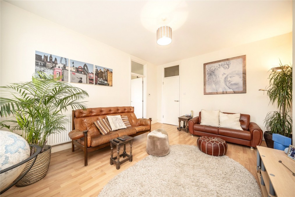 Amhurst Park, N16