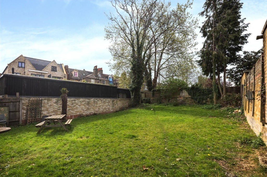 Image for Amhurst Park, N16