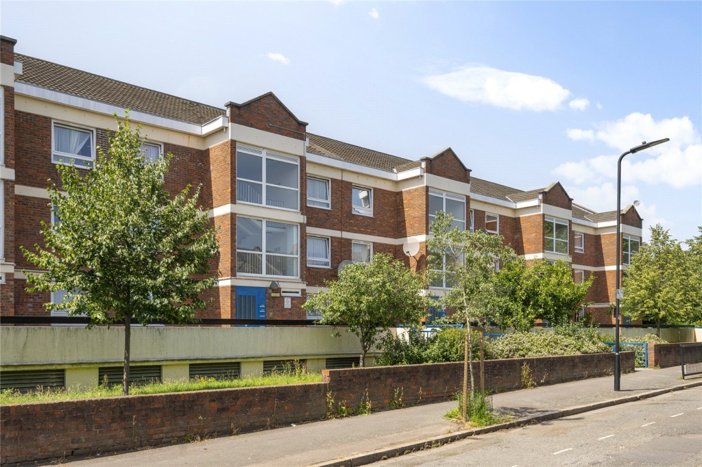 Image for 51 Geldeston Road, E5
