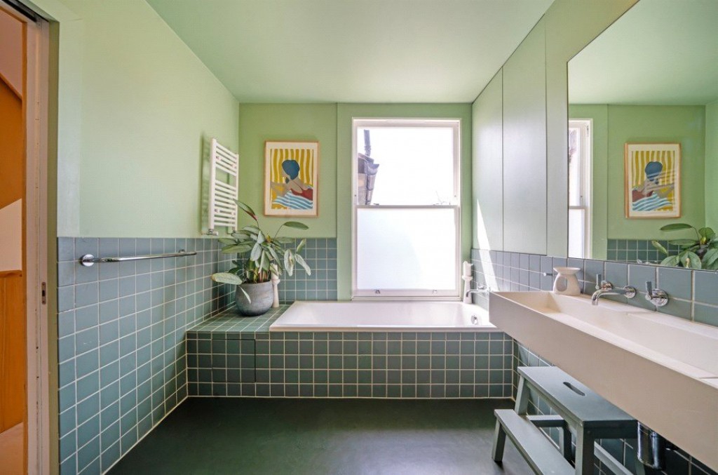 Image for Glyn Road, E5
