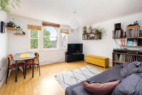 Nightingale Road, E5