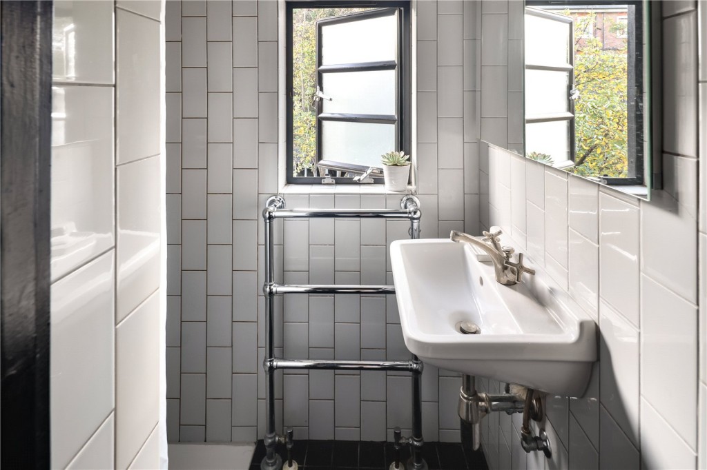 Image for Darnley Road, E9
