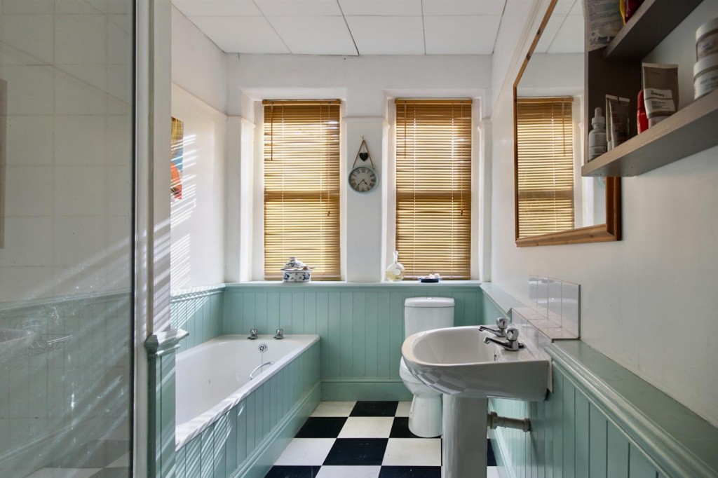 Image for 10 London Road, Buxton