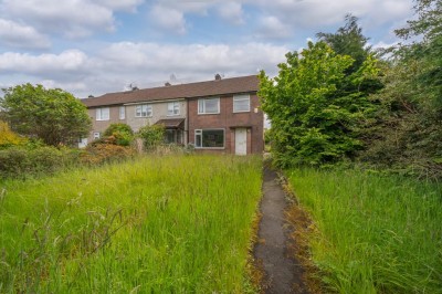 View full details for Cornwall Avenue, Buxton