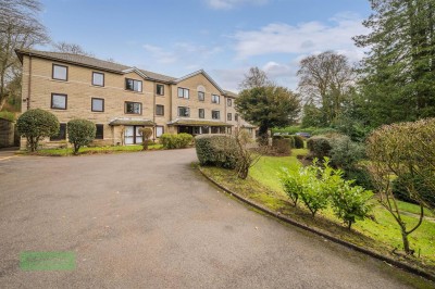 View full details for Homemoss House, Buxton