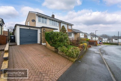 View full details for Dovedale Crescent, Buxton