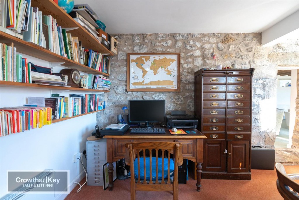 Image for Hatchaway, Earl Sterndale