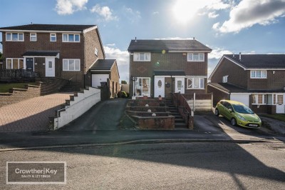 View full details for Dorset Close, Buxton