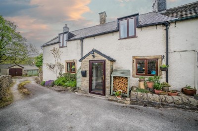 View full details for Great Hucklow, Buxton