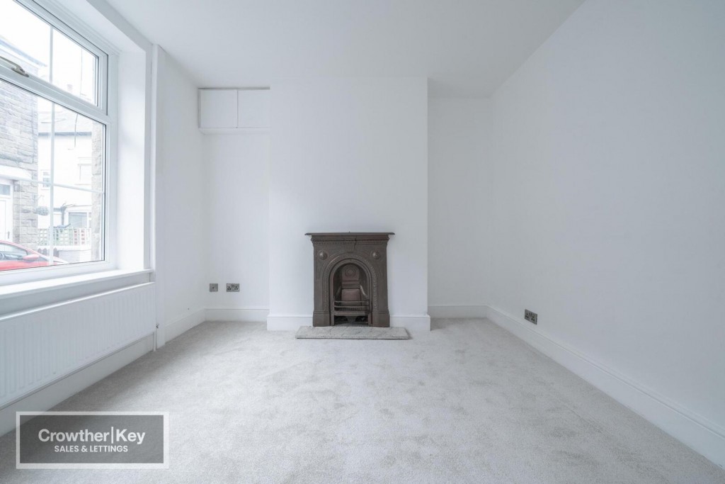 Image for Hollins Avenue, Buxton