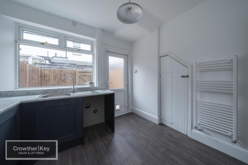 Image for Hollins Avenue, Buxton