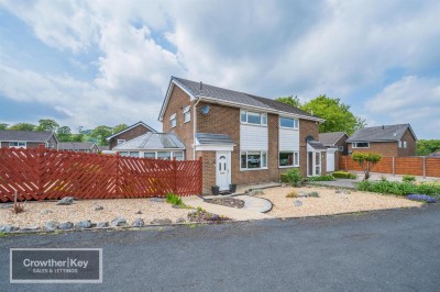 View full details for Berwick Road, Buxton