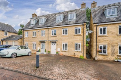 View full details for Riverside Court, Buxton