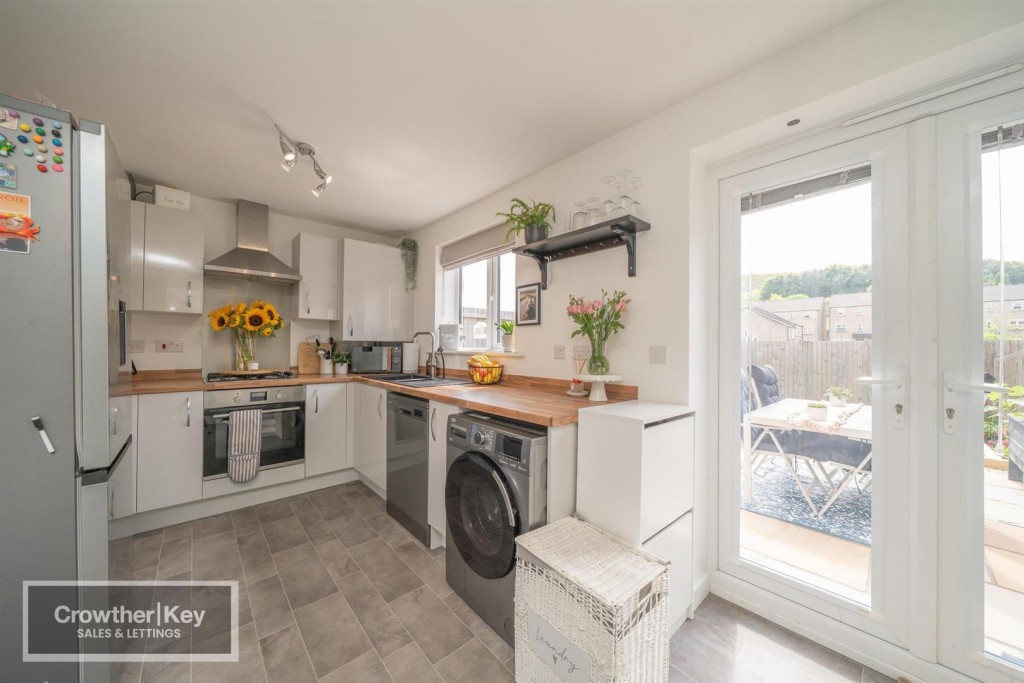 Image for Curlew Avenue, Buxton