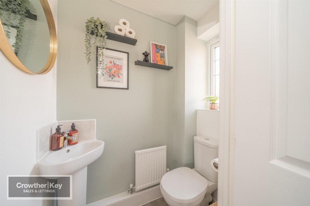 Image for Curlew Avenue, Buxton