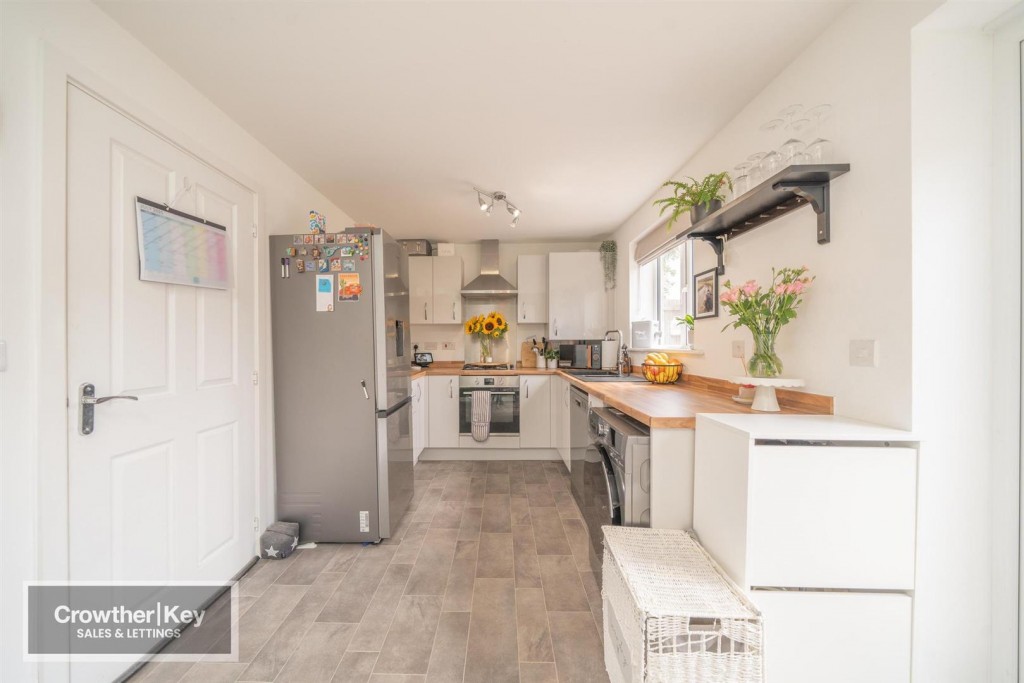 Image for Curlew Avenue, Buxton