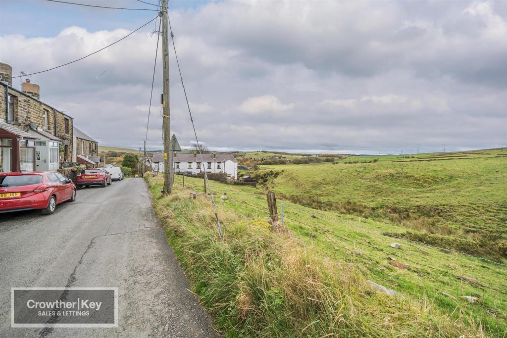 Image for Cowlow Lane, Dove Holes