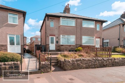 View full details for Overdale Avenue, Buxton