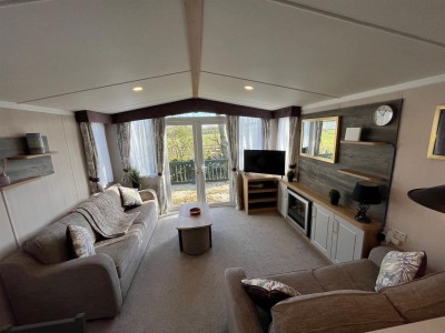 View full details for Newhaven Caravan & Camping Park, Buxton