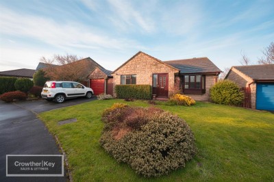 View full details for Lismore Park, Buxton