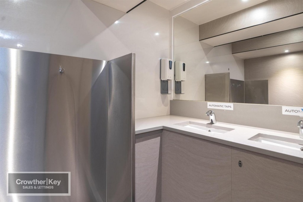 Image for Scarsdale Place, Buxton