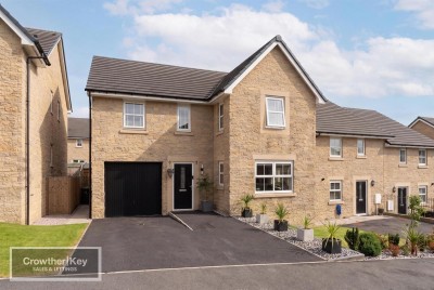 View full details for Bee Low Road, Buxton
