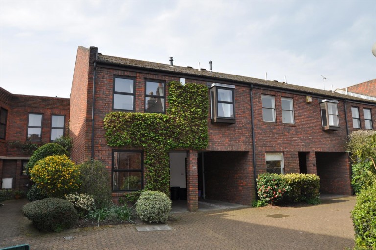 Haygarth Place, Wimbledon