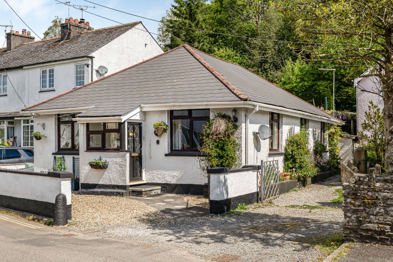 Horrabridge, Yelverton